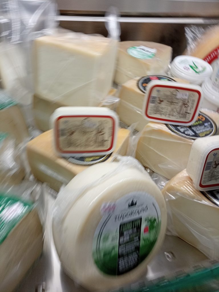 1670511316443 1 768x1020