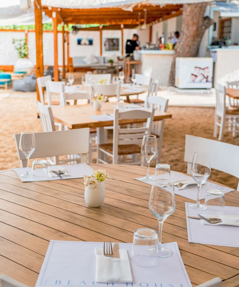 371102936 17968645301605892 5376188213300431218 n 768x921