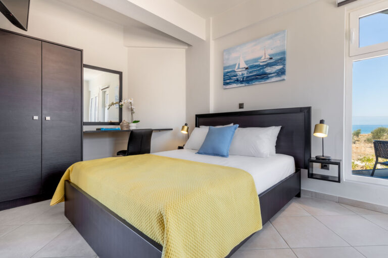 kyparissia diamond 2 768x512