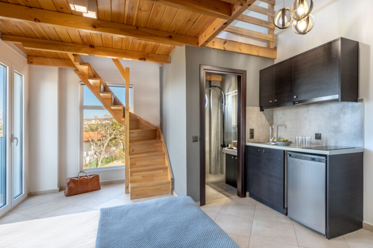 kyparissia diamond 32 768x512