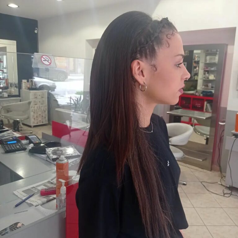 345466002 624934592867099 7904058259757713576 n 768x768