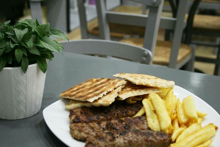 21271006 507633582906199 4779663117283147514 n 768x512