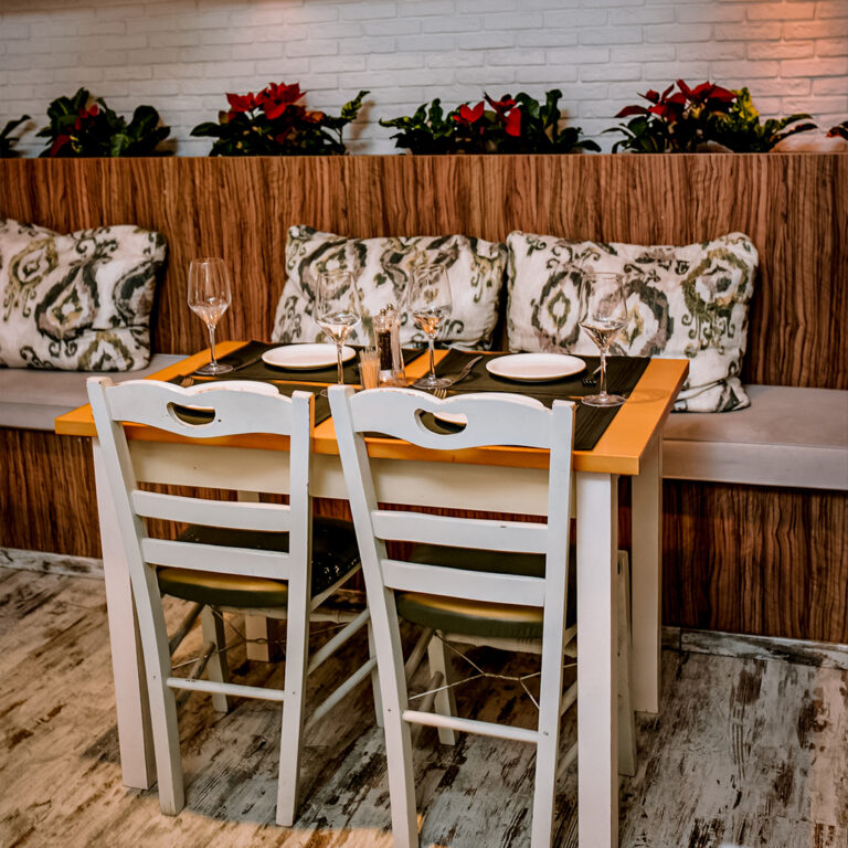 344428943 1266337697610259 4560256101783806120 n 768x768