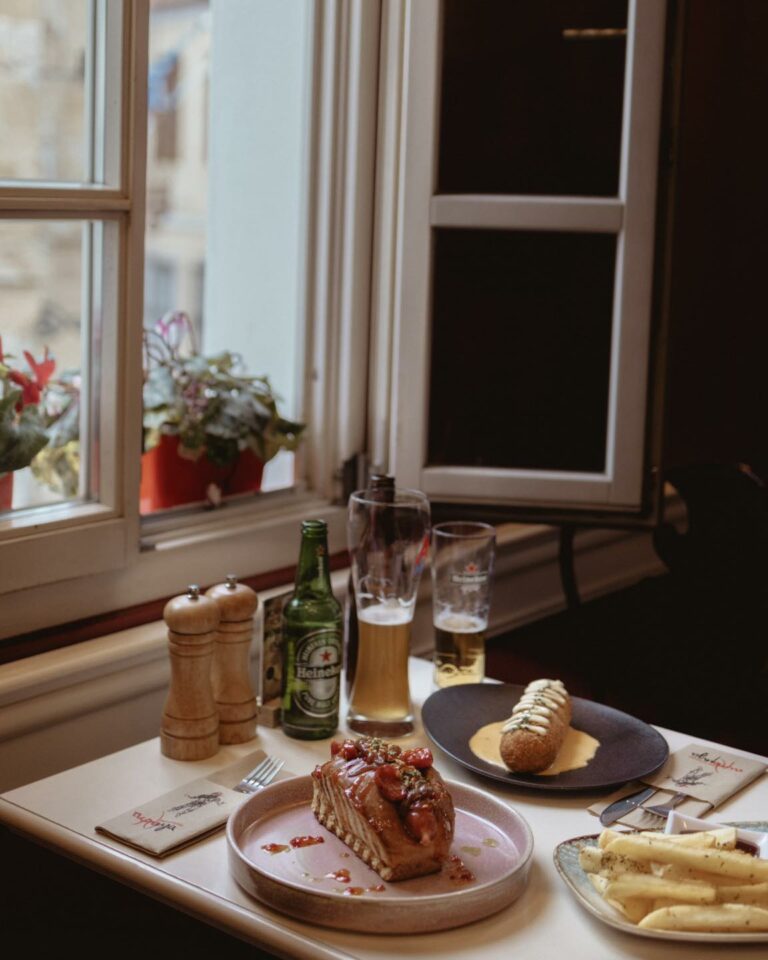 374734426 823363509480493 9170430081177222895 n 768x960