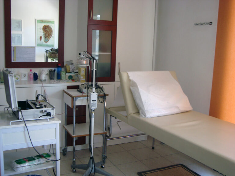 aithousa velonismos 768x576