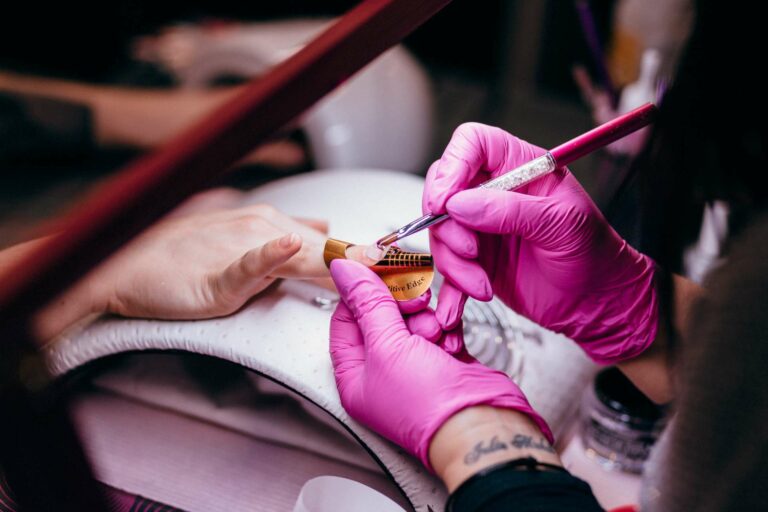 Ονυχοπλαστική 1920 768x512