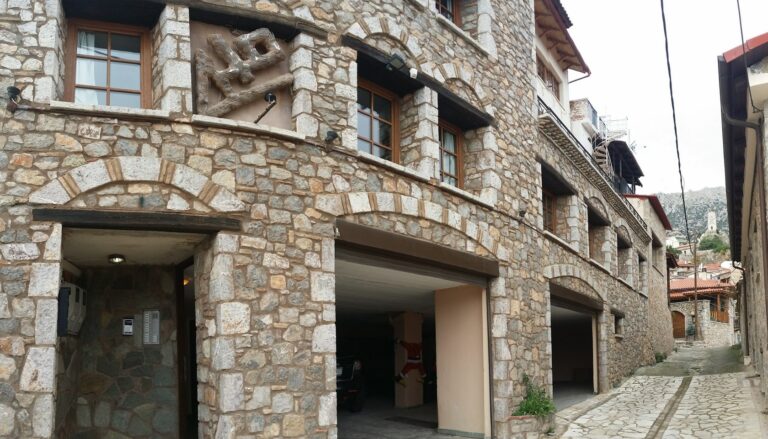 161.04240.20181210124742 768x439