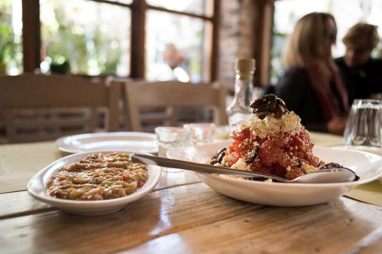 18422878 601353396734767 8113109441401932926 o 768x512