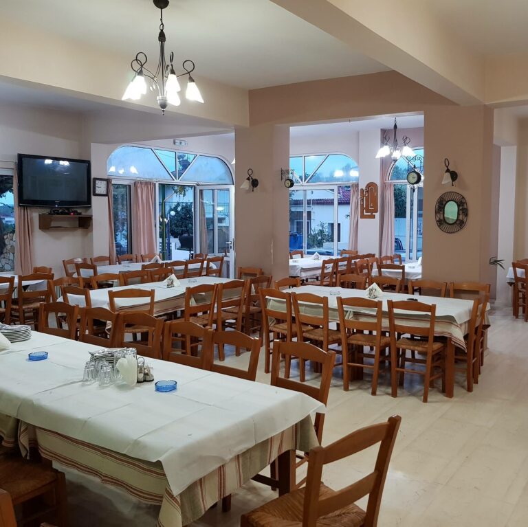 302516503 581831690301173 1413168944838352313 n 768x767