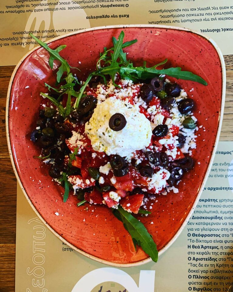 318119237 656842956143633 2239612931458396456 n 768x960