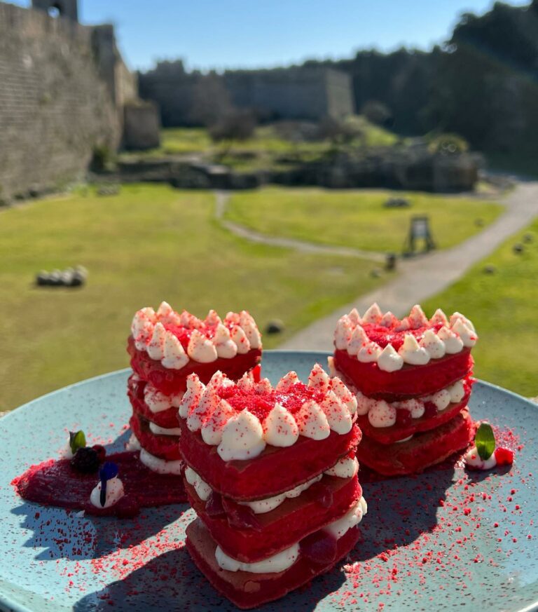 330247193 929906731351999 9052306140719969919 n 768x873