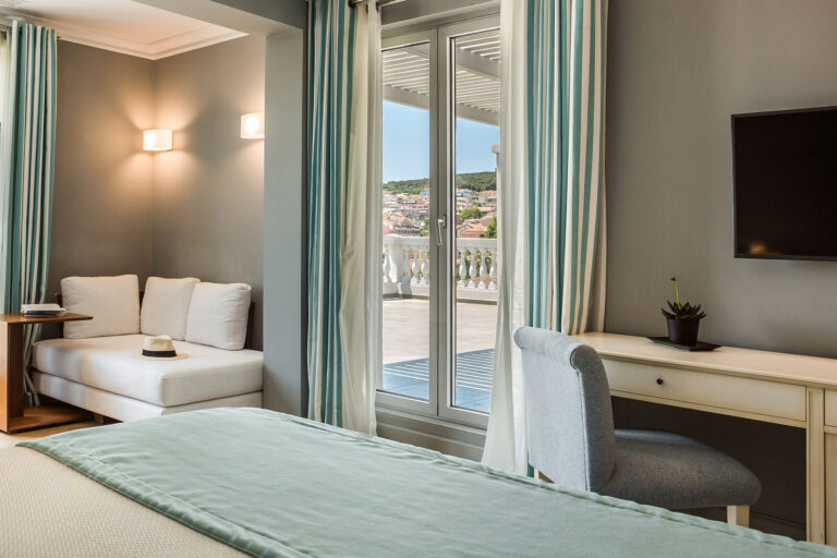 343140935 464788632507199 8174571611163376118 n 768x512