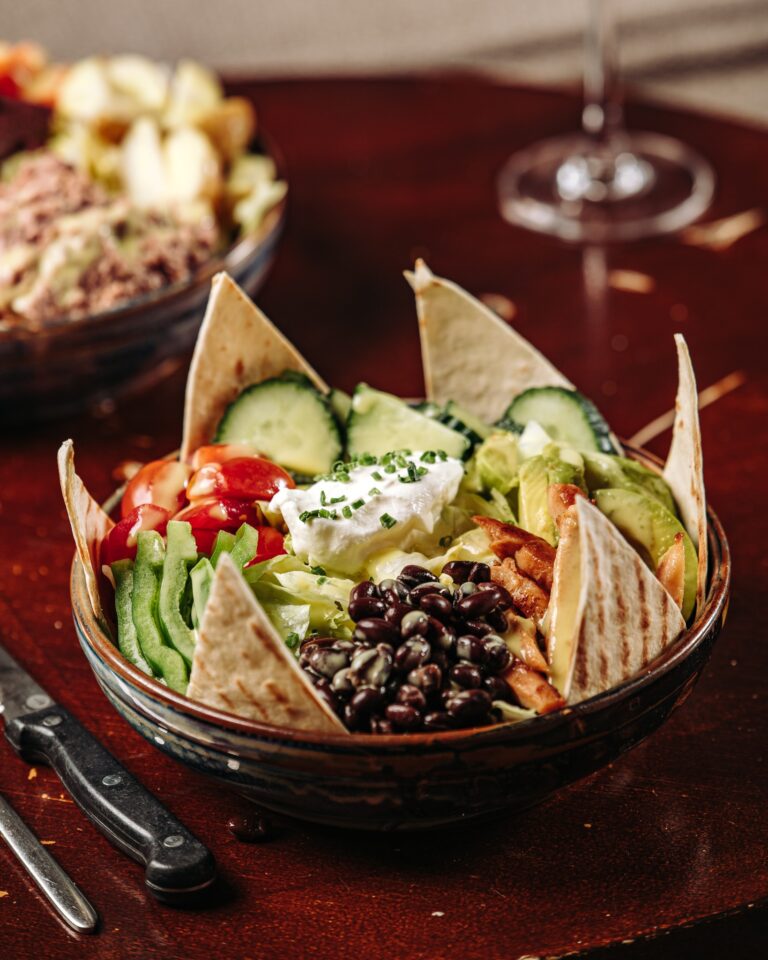 374663892 807358447754293 3728330752215868936 n 768x960