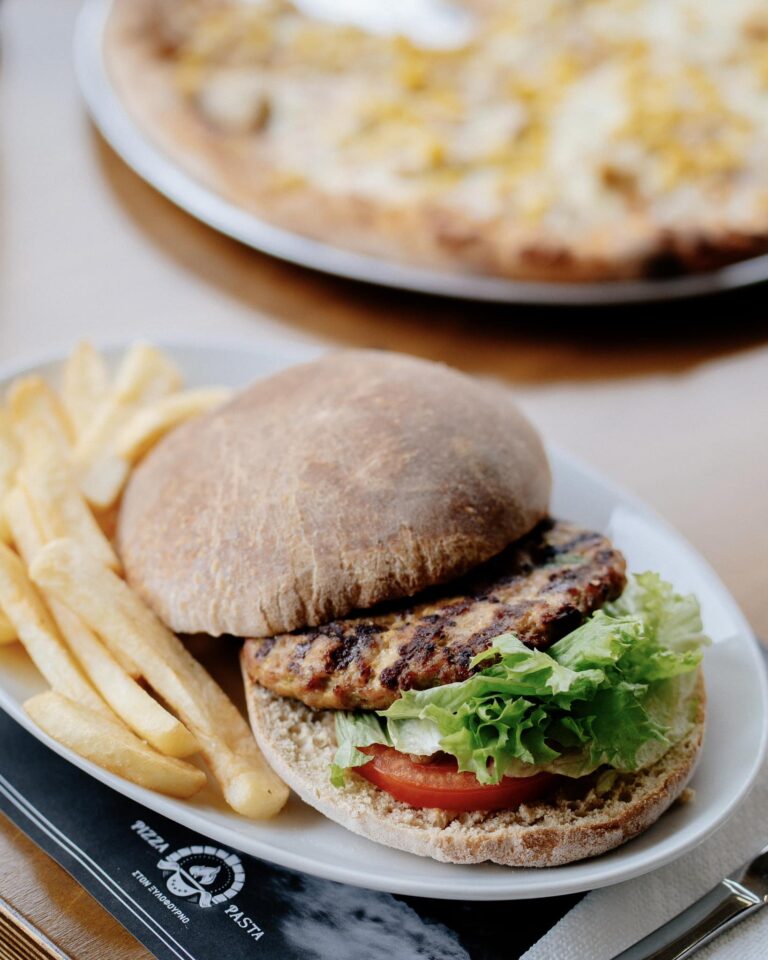 398377228 813258387475467 4756081714415602713 n 768x960