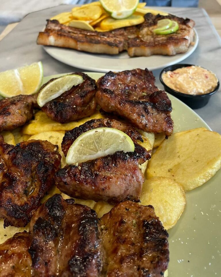 398588037 805752478226318 2614996614168296082 n 768x961