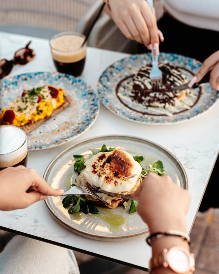 402037831 843972547426216 8794506878806823882 n 768x960