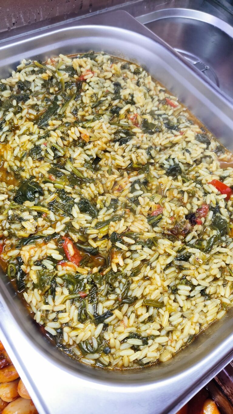 404579180 682887487156031 1786129560443883248 n 768x1364