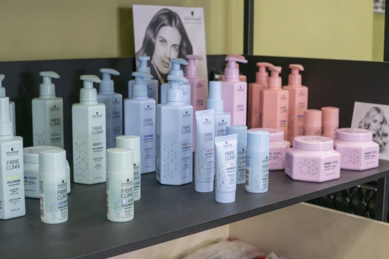 Psarrou Coiffure Kolonaki 8 scaled 1 768x512