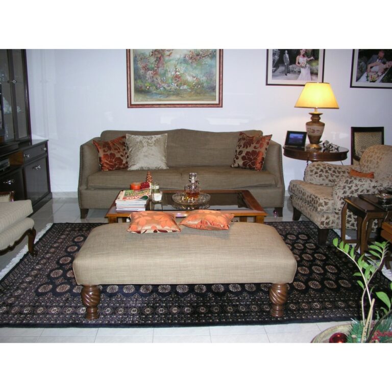 p1010042 1000x1000 1 768x768