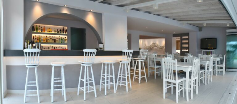 panorama 28 copy 768x339