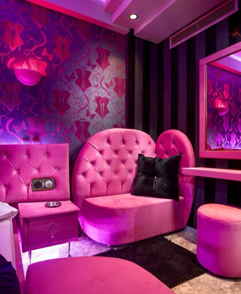 standard rooms 3 4 768x936