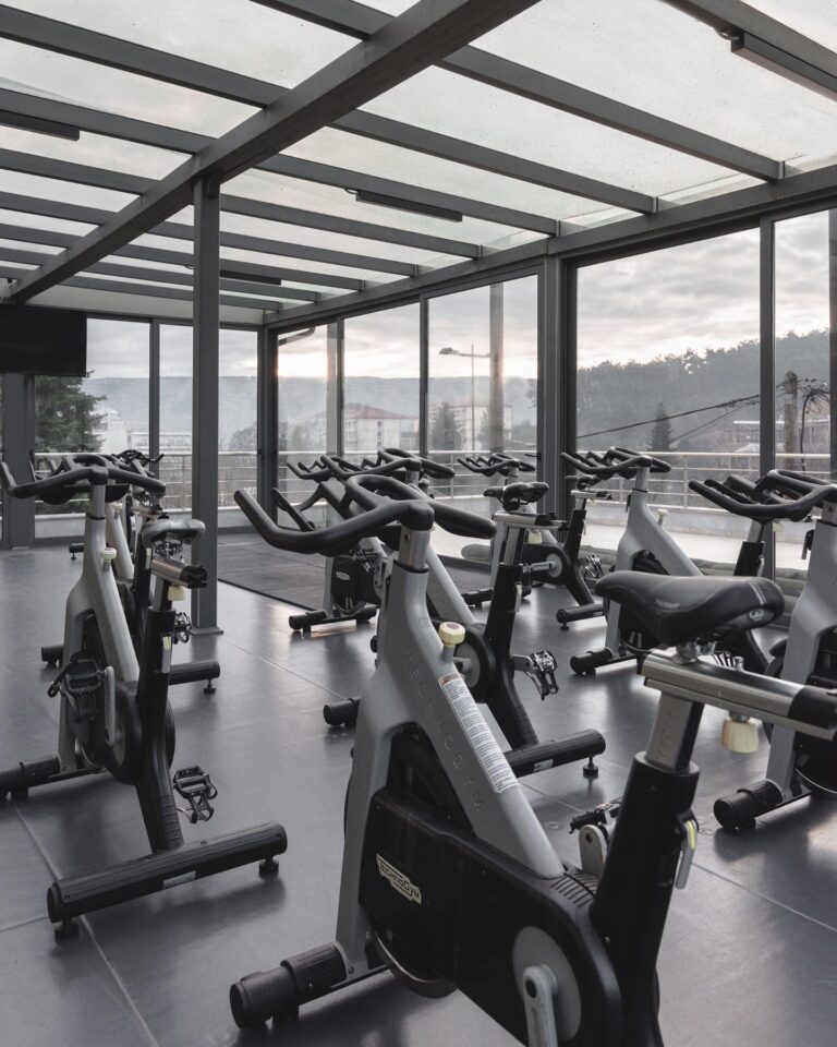 328705886 1597166354077692 5431602484485396732 n 768x960