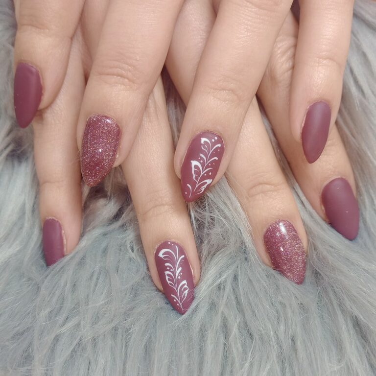 332073081 917945656025638 6998474432189852041 n 768x768