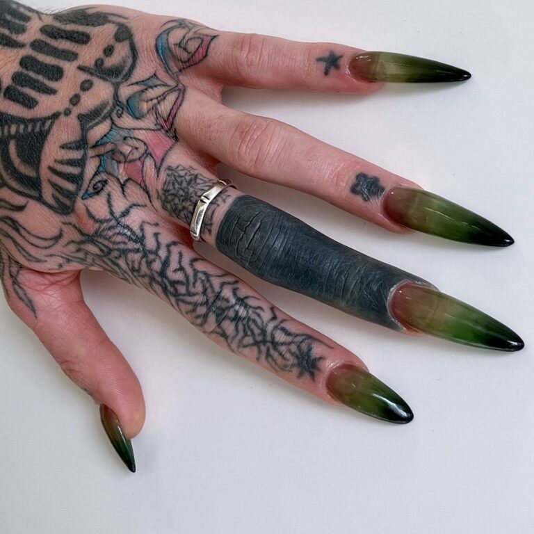 340302727 1193542174649315 5123771537156170353 n 768x768