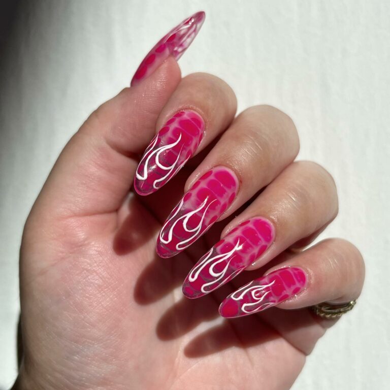 342532159 215820457810229 8199631920859263551 n 768x768