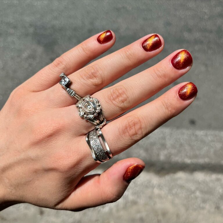 357761117 975664766745522 6510598457804814007 n 768x768