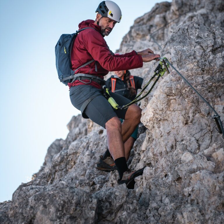 364055433 668459458661935 8556264552372837343 n 768x768