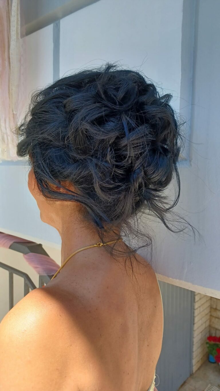 364107277 714727330460179 5825412686938680551 n 768x1364