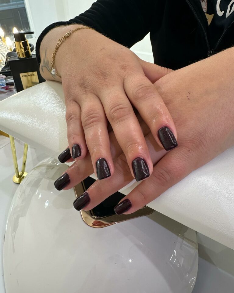 406062932 17904360713896663 3787579916704877090 n 768x960