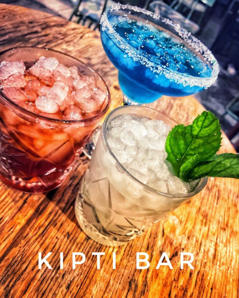 351483241 192189060466719 1727991577007359282 n 768x960