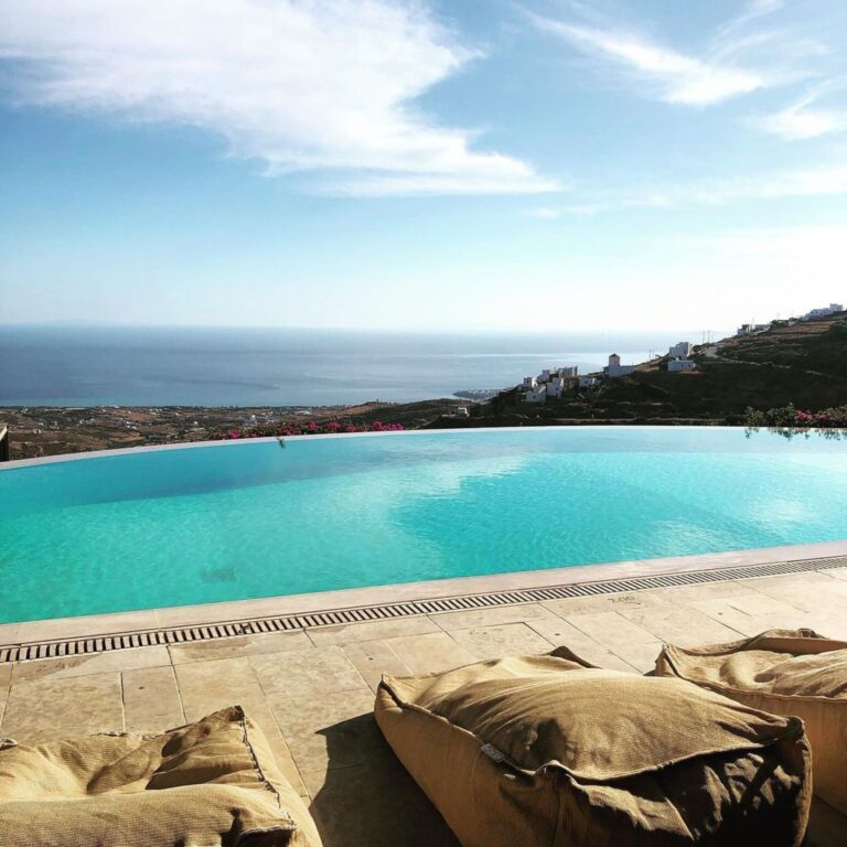 385082664 716770450495268 2674892897204628392 n 768x768