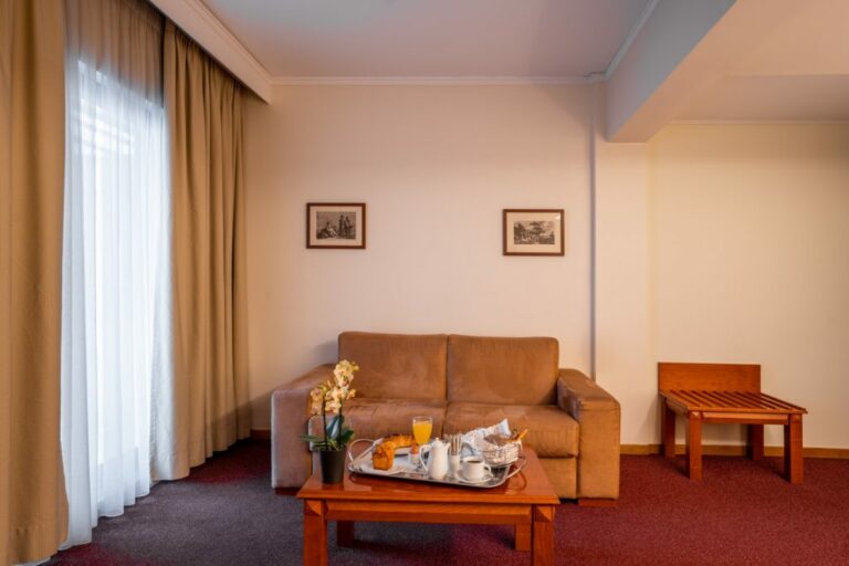 ilissos rooms 2 8 1024x683 1 768x512