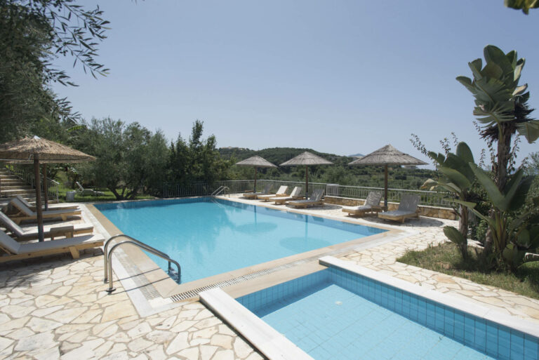 sns 9966 2000x1335 1 768x513