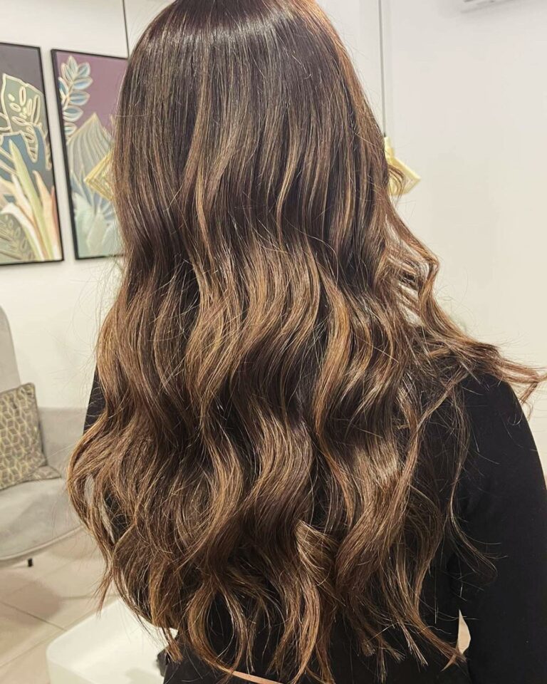 421832130 17975757266650302 7737763725623085395 n 768x960