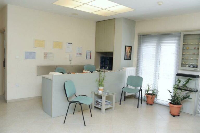 579296 242420795868759 1705837942 n 768x511