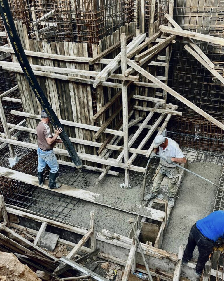 353792454 736121558309679 5715049440743781166 n 768x960