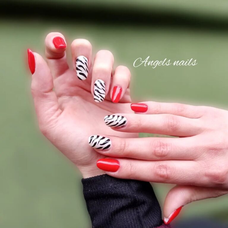 427478337 895890075844545 6371112276266127600 n 768x768