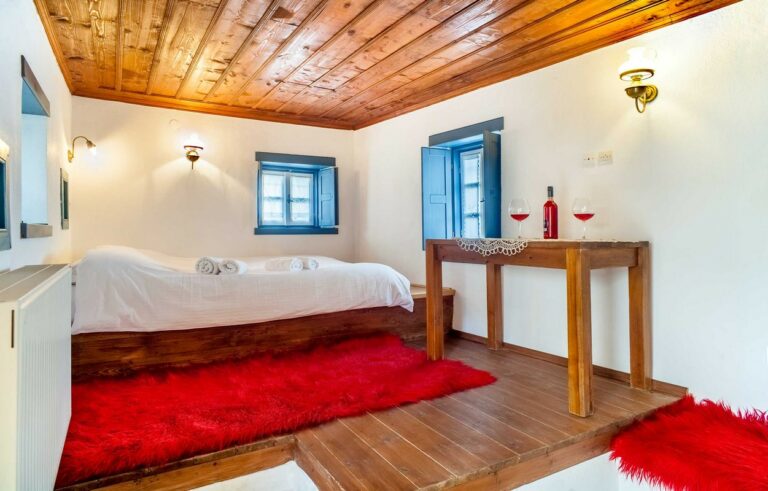 Double Room with Fireplace 768x491