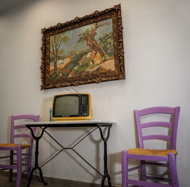 123011500 2724148974474756 5924531588500585244 n 768x758