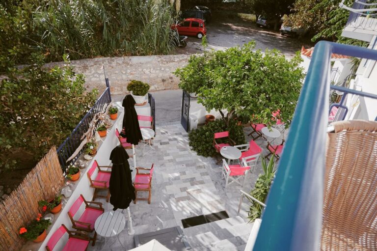 128043407 2749730511916602 6366842015483010726 n 768x511