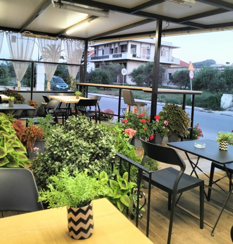 356112292 730969652369802 5193725718540308132 n 768x804