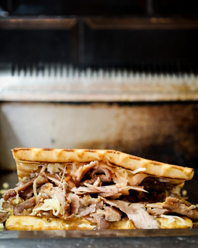 433778481 318716227878126 7875557029640190253 n 768x960