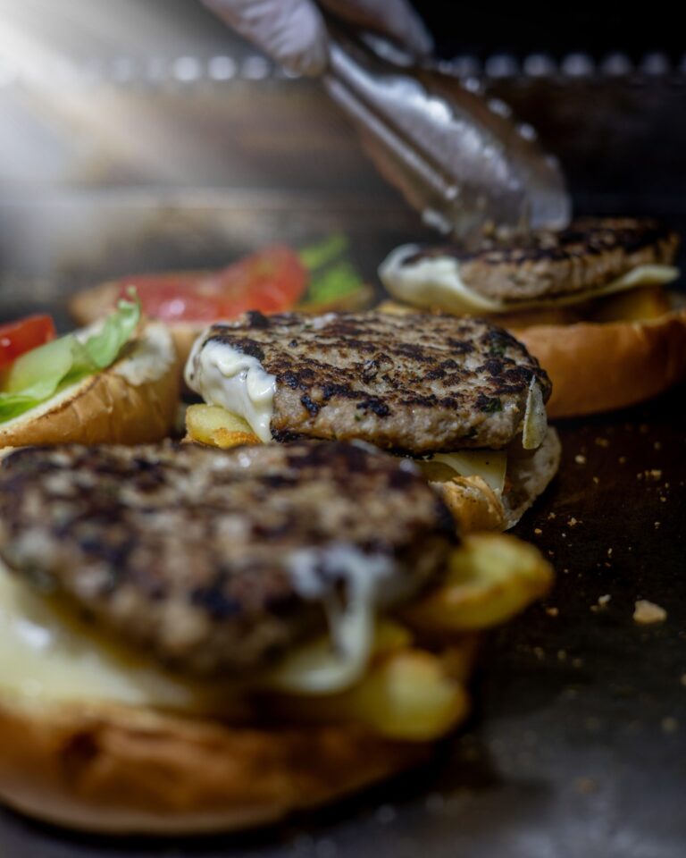 434389163 323709744045441 6276054822413002056 n 768x960