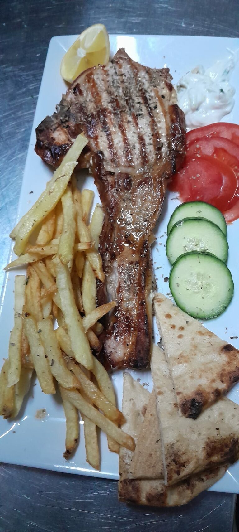 442505757 1051443829831088 4966451190556123648 n 768x1706