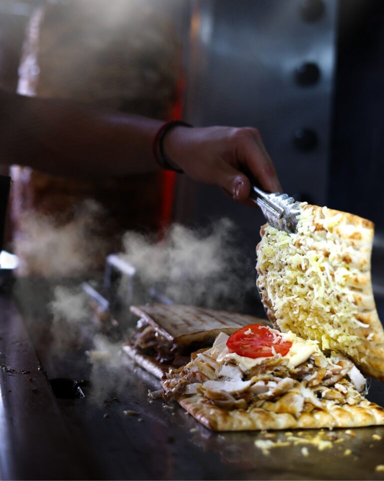 443916584 356973884052360 7121679991468844373 n 768x960