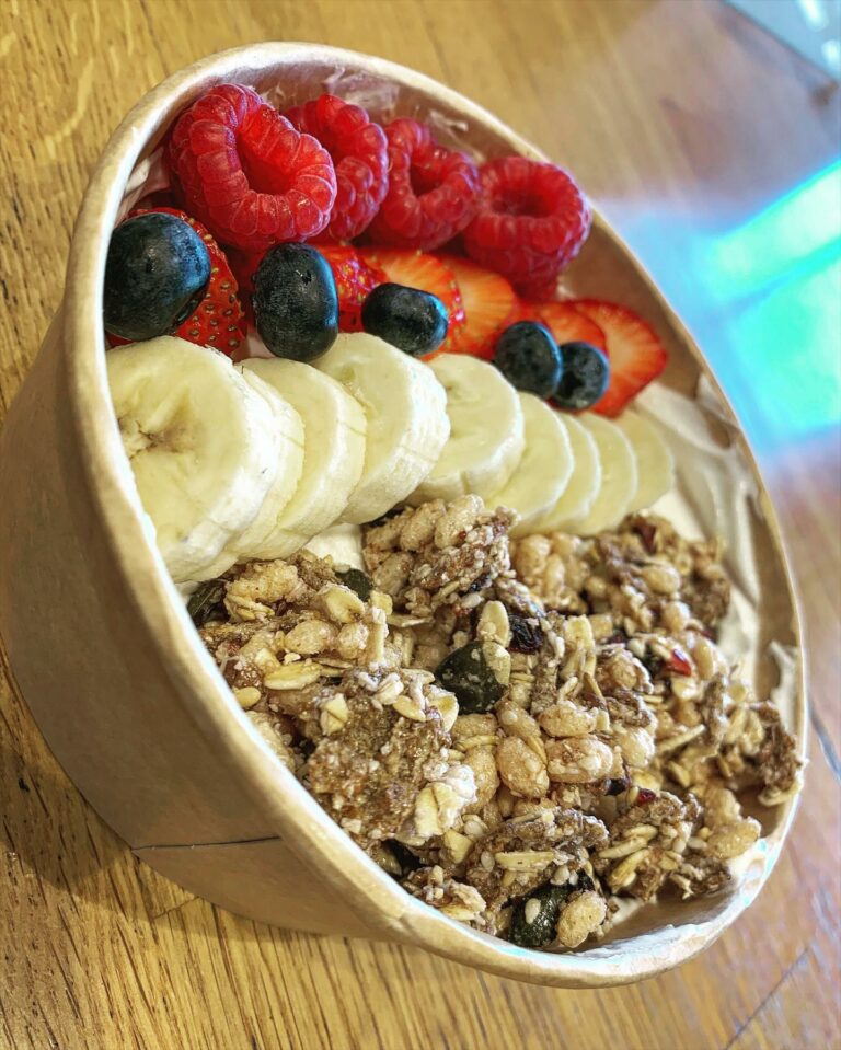 305998357 478493310954597 2127779492372040613 n 768x959